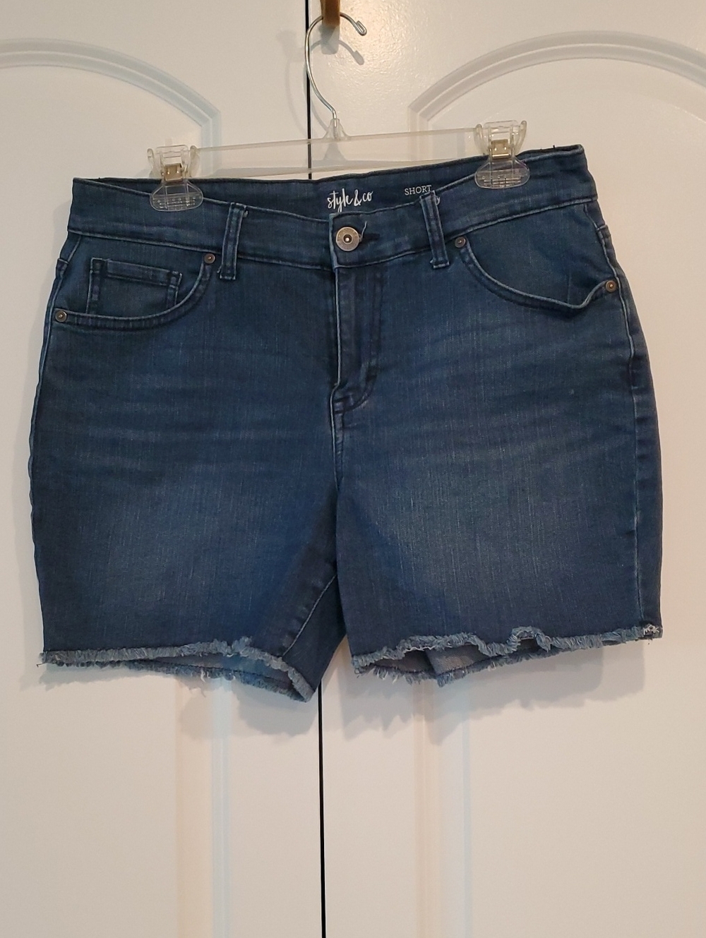 Style & Co. Dark Blue Denim Fray-Hem Shorts Size 10